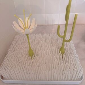 BOON bottle drying mat and accessories